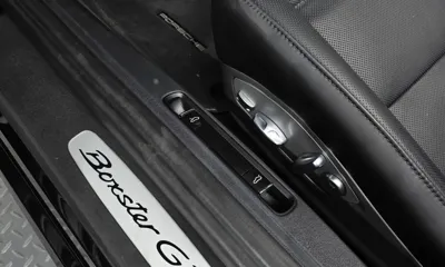 Porsche 718 2024, 7189 км, за 83203.3 USD - фото 30