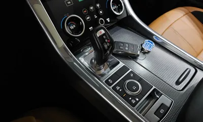 Land Rover Range Rover Sport 2020, 107573 км, за 28895.15 USD - фото 9