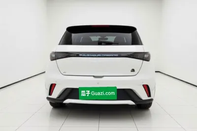 BYD Dolphin 2023, 34000 км, за 11326 USD