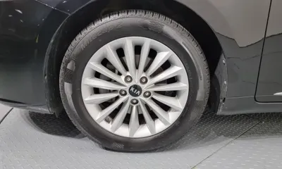 Kia K7 2016, 238684 км, за 4883.76 USD