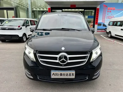 Mercedes-Benz V-Class 2016, 160000 км, за 14460.8 USD