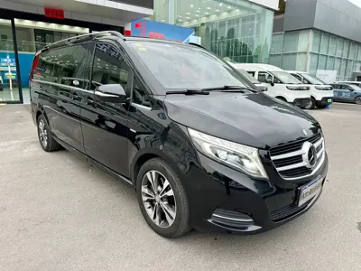 Mercedes-Benz V-Class 2016, 160000 км, за 14460.8 USD