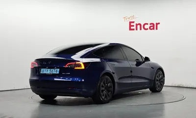 Tesla Model 3 2022, 74009 км, за 18178.23 USD
