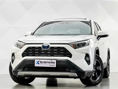 Toyota RAV4 2021, 15800 км, за 17681.1 USD