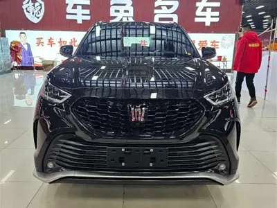 Toyota Crown Kluger · 2025 год