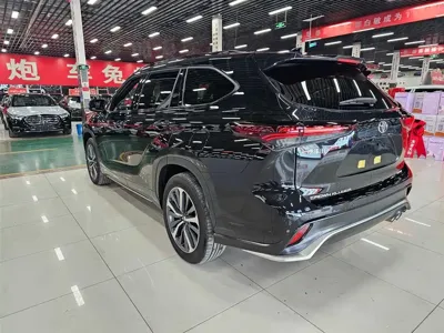 Toyota Crown Kluger 2025, 100 км, за 39099.91 USD