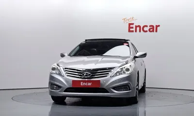 Hyundai Grandeur 2012, 166442 км, за 3106.82 USD