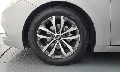 Hyundai Grandeur 2012, 166442 км, за 3106.82 USD
