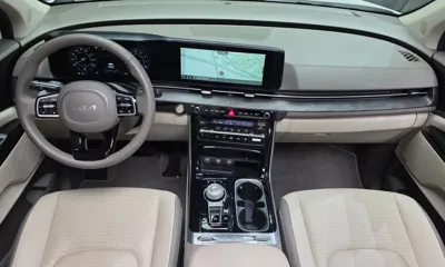 Kia Canival 2023, 24105 км, за 19036.37 USD - фото 7