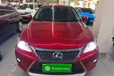 Lexus CT 2014, 117600 км, за 11237 USD