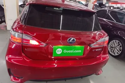 Lexus CT 2014, 117600 км, за 11237 USD